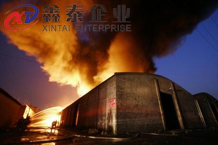 疑似硫化罐爆炸事故現(xiàn)場 疑似硫化罐爆炸事故現(xiàn)場